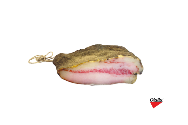 Cured Iberian acorn-fed pork jowl guanciale, 1.8kg whole piece ideal for authentic carbonara and amatriciana.